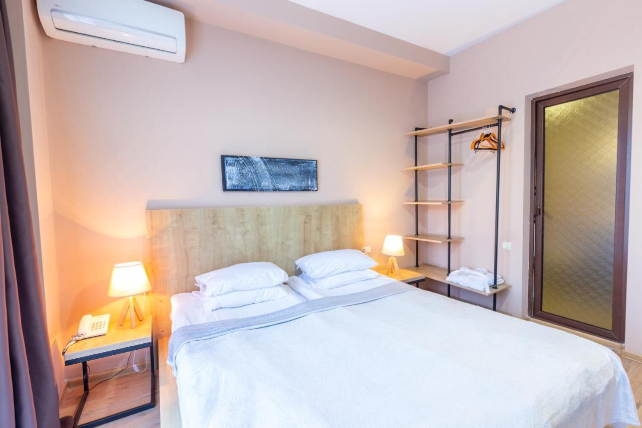 Hotel N16 บาทูมิ ภายนอก รูปภาพ