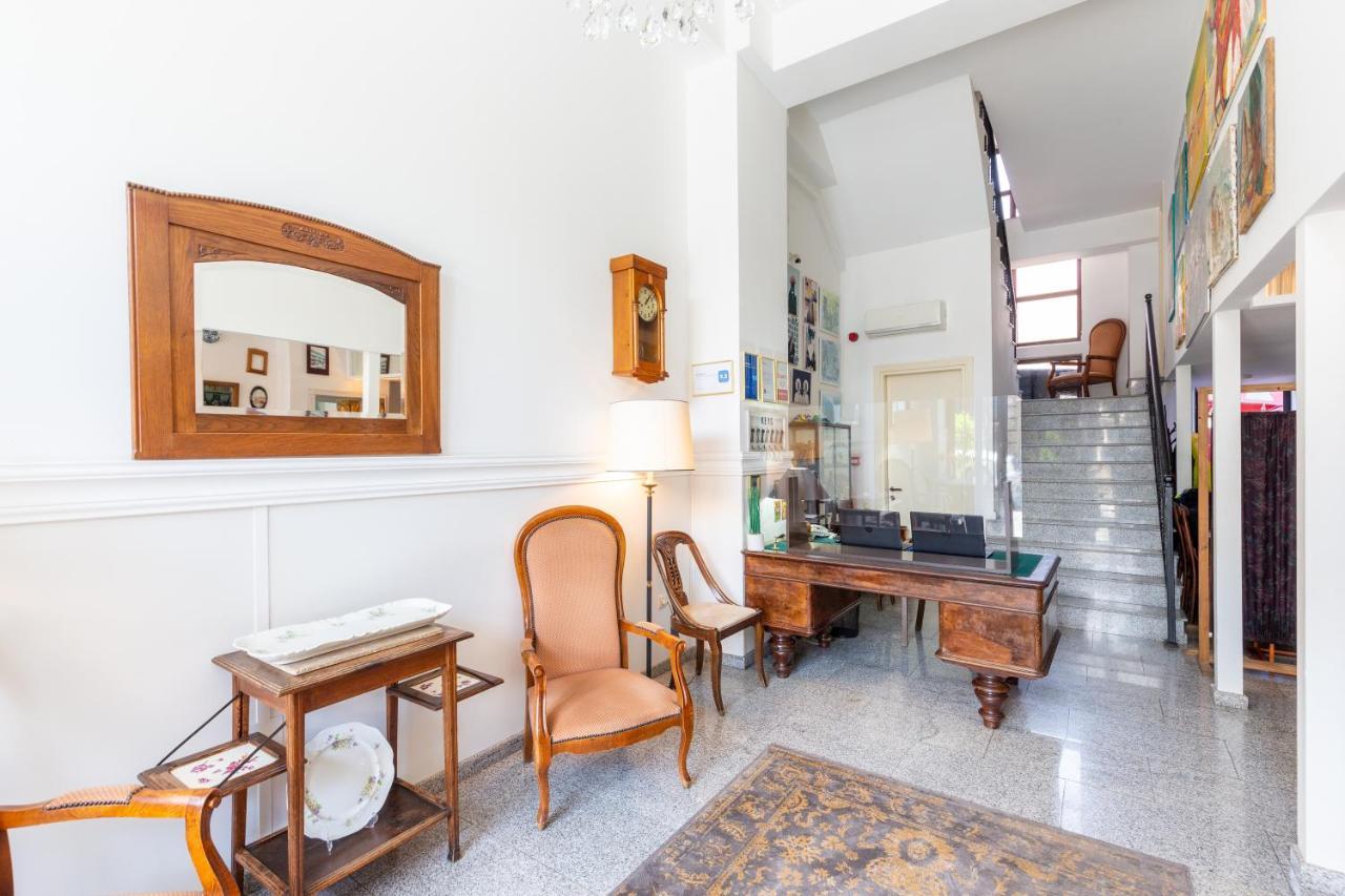 Hotel N16 บาทูมิ ภายนอก รูปภาพ